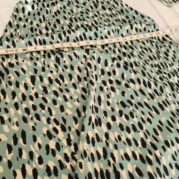 H&M NWT XXS mint green long sleeve dress, midi, white and black polka do… - Picture 11 of 12